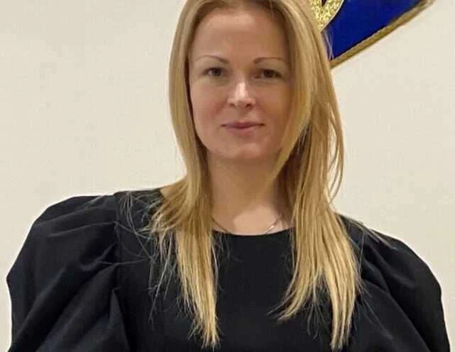 Суддя з Одеси рік не працювала і тримала квартиру в Дубаї: як Алла Маломуж «відпочивала» від Феміди 6 Суддя з Одеси рік не працювала і тримала квартиру в Дубаї: як Алла Маломуж «відпочивала» від Феміди 5