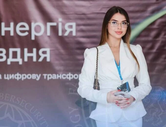 Хто така Єлизавета Івахненко "Муза": біографія коханки прокурора Кропиви зі справи «Карфаген» 10 Хто така Єлизавета Івахненко "Муза": біографія коханки прокурора Кропиви зі справи «Карфаген» 9