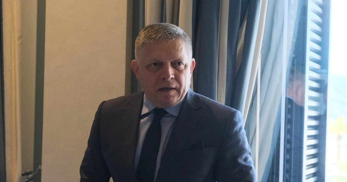 Словаччина: Фіцо попереджає про дострокові вибори через кризу в коаліції 9