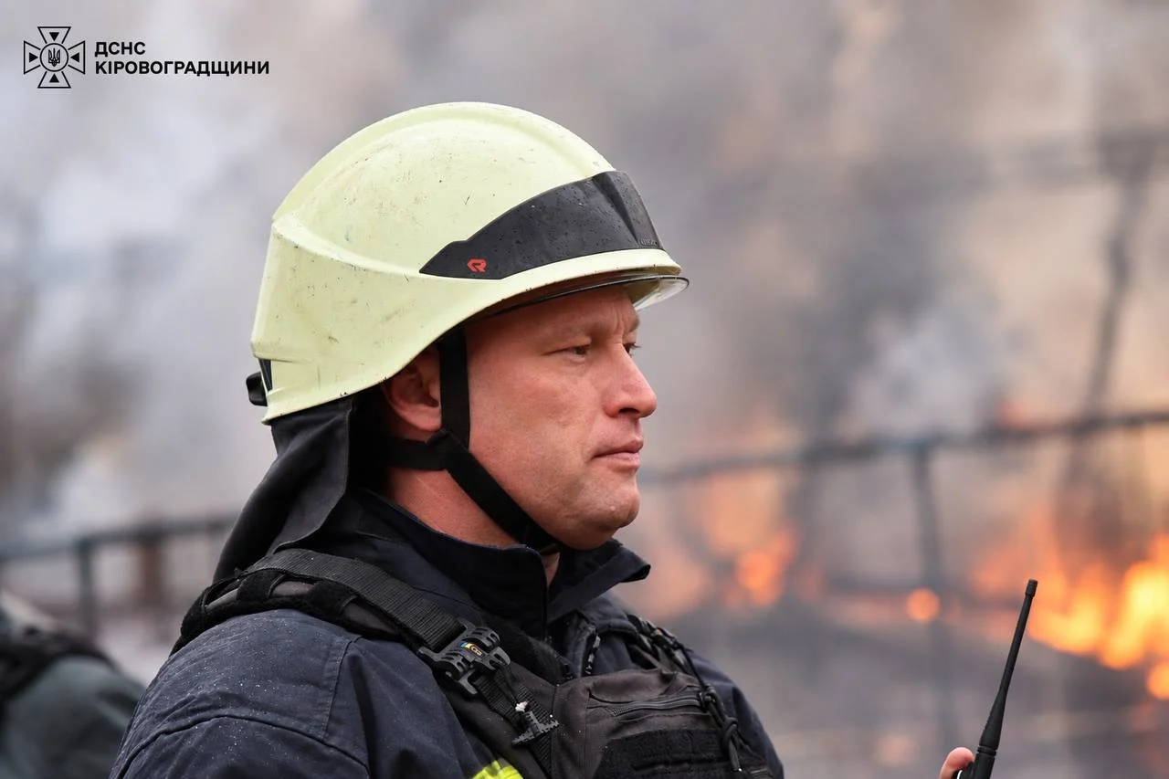 Дрон РФ влучив в автостоянку в Кропивницькому 24 вересня: деталі атаки 9