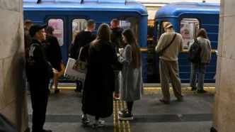 Удар РФ пошкодив Південний міст: метро між «Видубичами» та «Осокорками» не працює 369