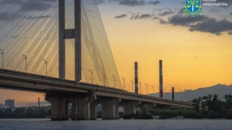 Інженер‑технік розкрив, чому київські мости через Дніпро важко знищити 361