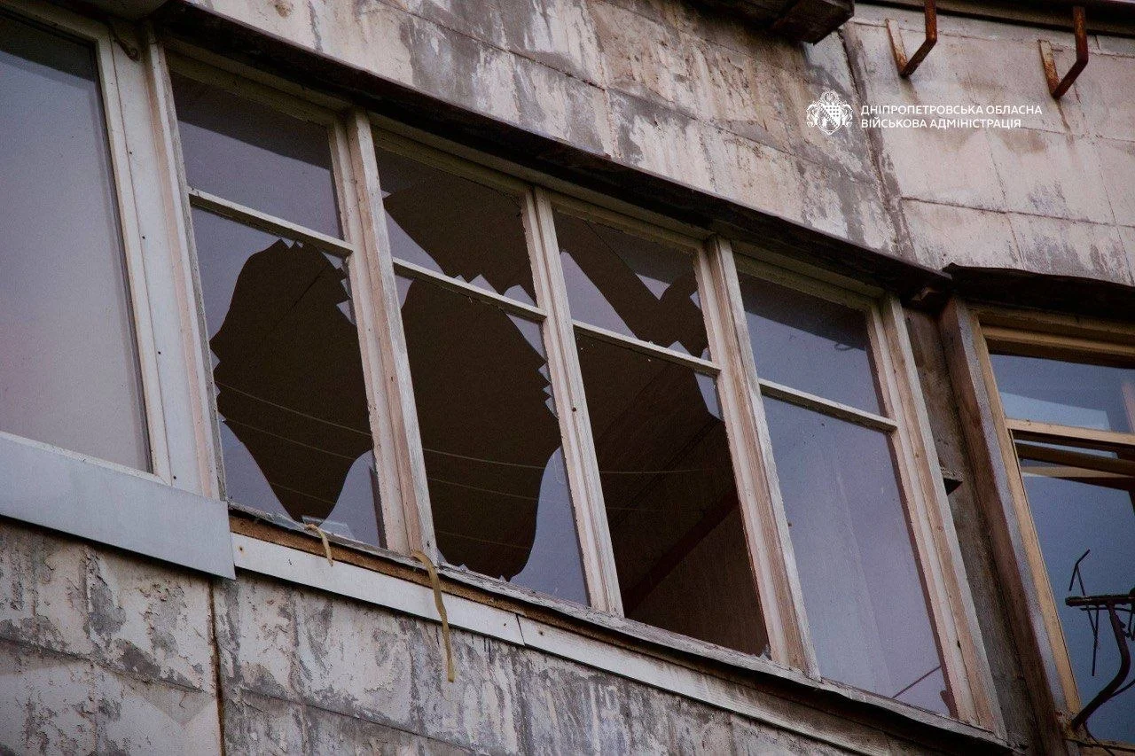 Удар КАБами по Дніпру 13 жовтня: 64-річний поранений, пошкоджені будинки 5
