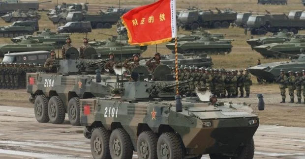 Китайський БТР Type 08 з протидроновим захистом: виявлені недоліки 37