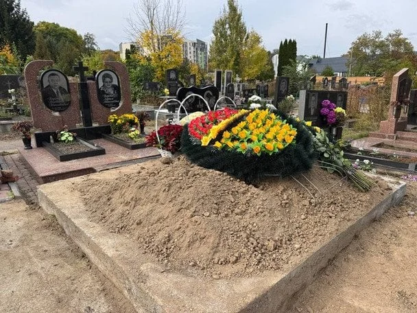 Кашпіровського таємно поховали у Вінниці 13 жовтня: як виглядає могила 7