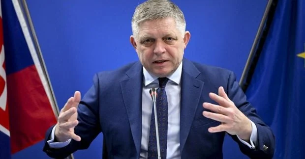 Прем’єр Словаччини Роберт Фіцо оголосив візит до Львова та підготовку переговорів з Росією 13