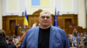 Хто такий Юрій Корявченков (Юзік), біографія актора і нардепа 427