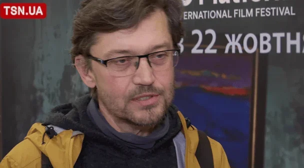 Режисер Валентин Васянович про конфлікт з Сергієм Лозницею та перемогу фільму «За перемогу!» на Торонто 10 Режисер Валентин Васянович про конфлікт з Сергієм Лозницею та перемогу фільму «За перемогу!» на Торонто 9