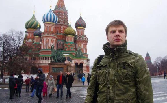 Хто такий Олексій Гончаренко, біографія скандального депутата-популіста та «співця капітуляції» 24 Хто такий Олексій Гончаренко, біографія скандального депутата-популіста та «співця капітуляції» 23