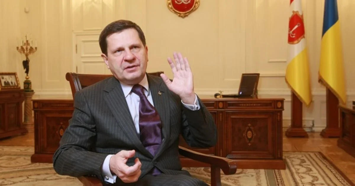 Хто такий Олексій Гончаренко, біографія скандального депутата-популіста та «співця капітуляції» 10 Хто такий Олексій Гончаренко, біографія скандального депутата-популіста та «співця капітуляції» 9
