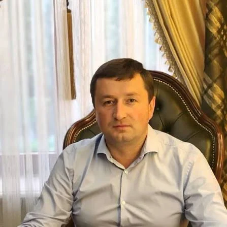 Юрій Терещук втік від ТЦК через паркан і зіграв розкішне весілля: майно ексмитника на сотні тисяч доларів 6 Юрій Терещук втік від ТЦК через паркан і зіграв розкішне весілля: майно ексмитника на сотні тисяч доларів 5
