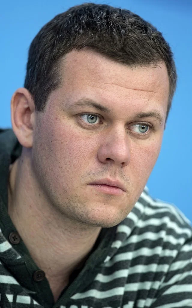 Хто такий Денис Казанський, біографія журналіста із Донецька 6